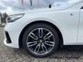 BMW 520 d Touring M SPORT +AHK+STH+PANO+COMFORT+ Weiß - thumbnail 3