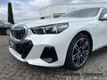 BMW 520 d Touring M SPORT +AHK+STH+PANO+COMFORT+ Weiß - thumbnail 21