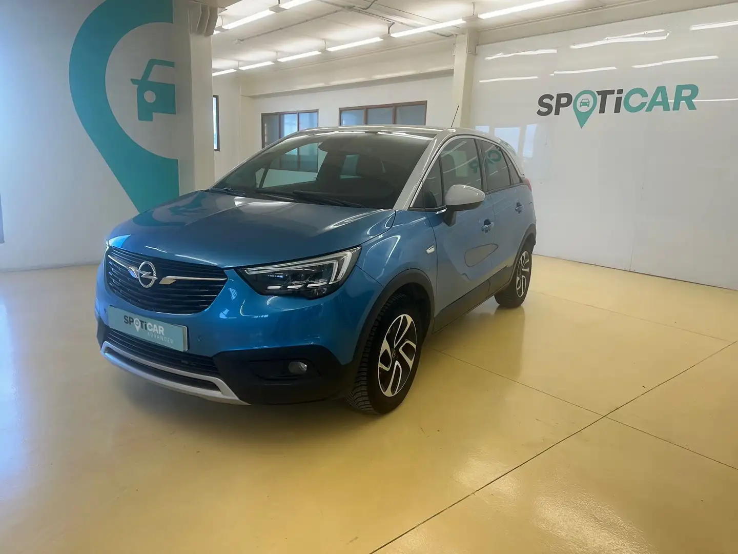 Opel Crossland X 1.2T S&S ecoTEC Excellence 110 Bleu - 1