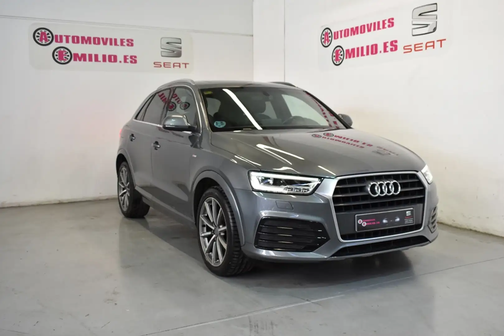 Audi Q3 2.0TDI 110kW Gris - 1