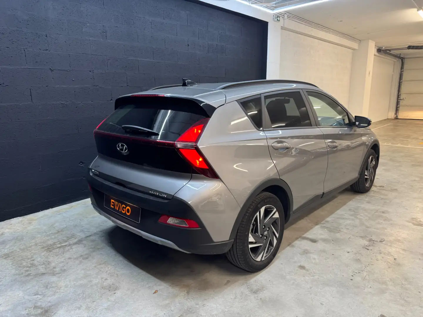 Hyundai BAYON 1.0 T-GDI 100 HYBRID MHEV 48V INTUITIVE  BVA CARPLAY SANS FIL / CAMERA DE RECUL - 2
