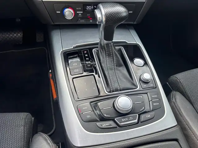 Audi A6 view 14