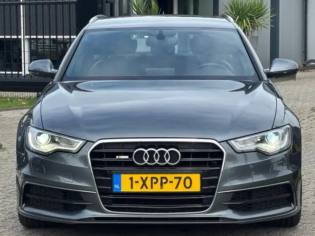 Audi A6 view 2