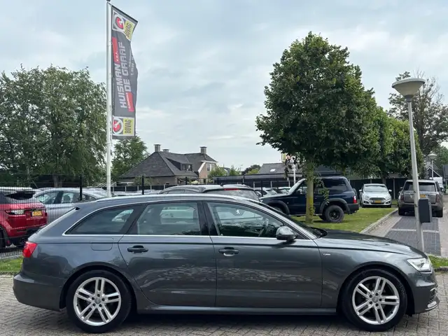 Audi A6 view 4
