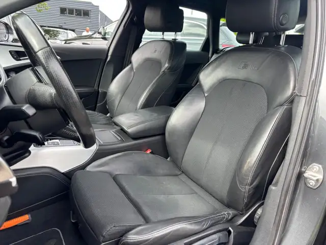 Audi A6 view 13