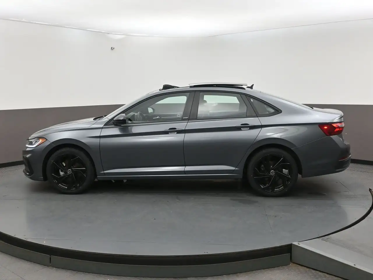 Volkswagen Jetta снимка Volkswagen Jetta