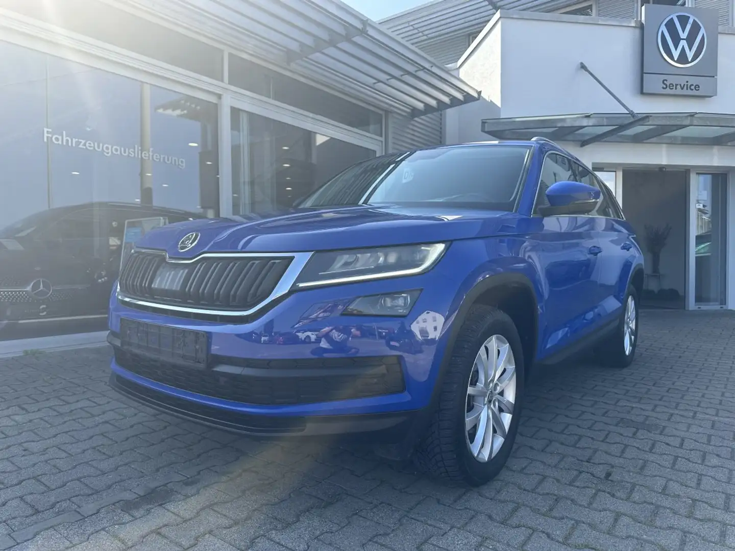 Skoda Kodiaq 2.0TDI 4x4 STYLE DSG*LED*NAVI*AHK*18-ZOLL Blau - 1