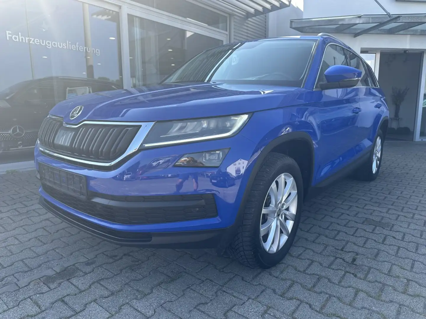 Skoda Kodiaq 2.0TDI 4x4 STYLE DSG*LED*NAVI*AHK*18-ZOLL Blau - 2