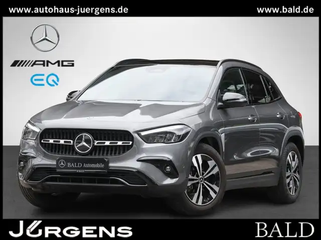 Mercedes-Benz GLA 220 4M Progressive/Pano/StdHzg/Night/Distr