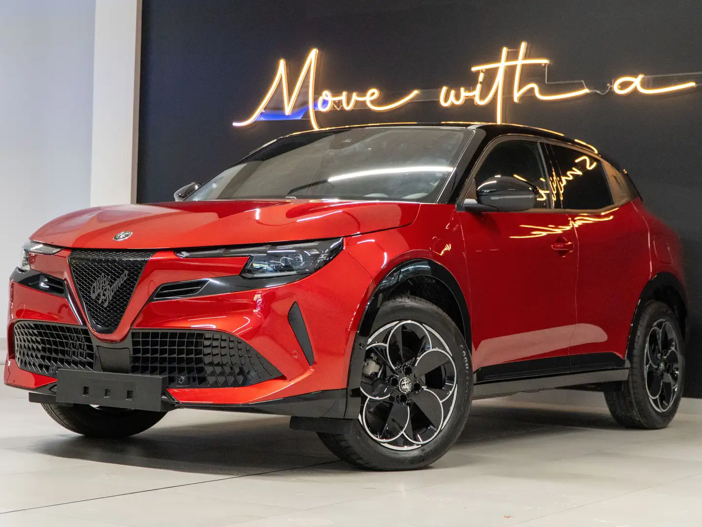 Alfa Romeo Junior Junior 1.2 VGT Ibrida Rood - 1