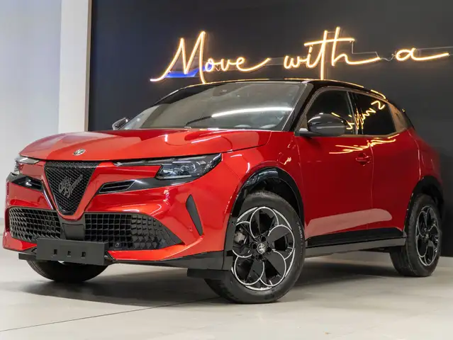 Alfa Romeo Junior Junior 1.2 VGT Ibrida