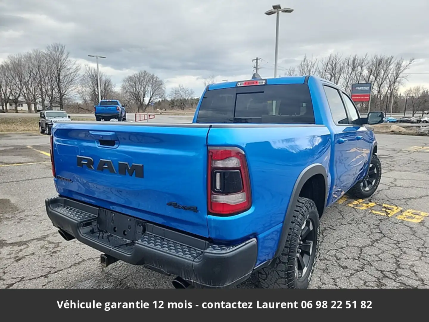 Dodge RAM Sport Night 12P 5.7L 4x4 Tout compris hors homolog Bleu - 2