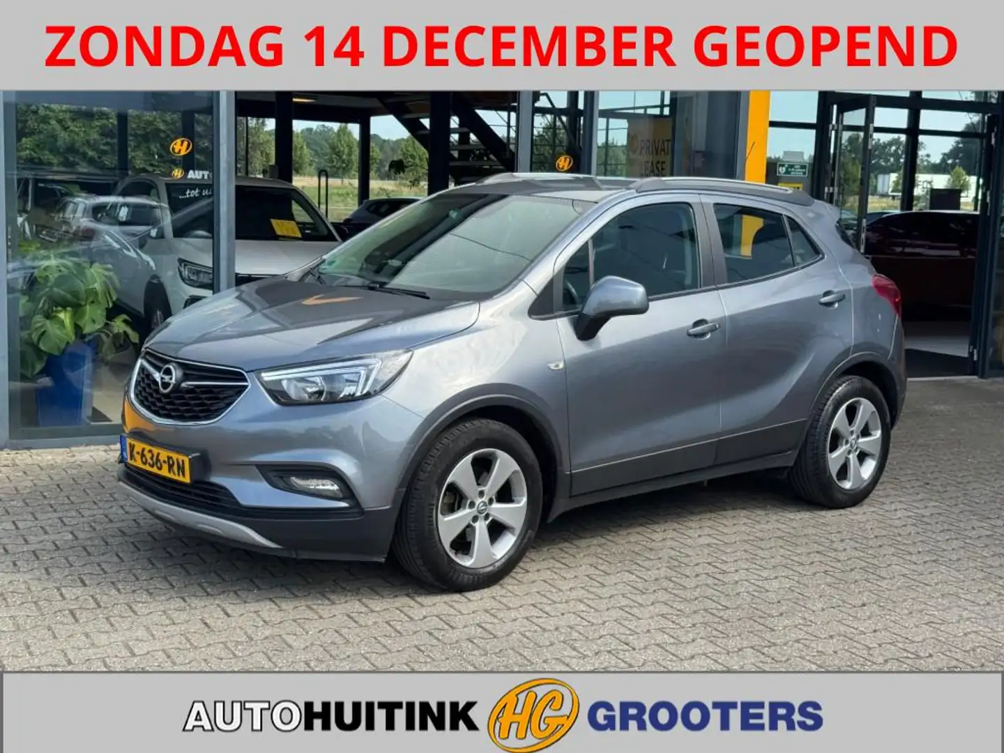 Opel Mokka 1.4T 140 pk Online Edition Grijs - 1