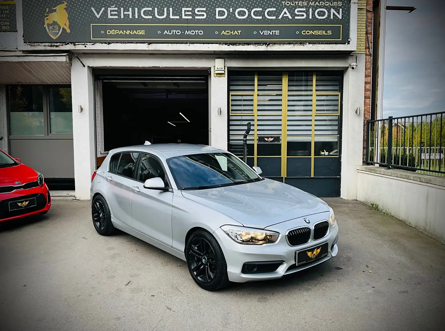 BMW 116 iA SERIE 1 !!! OFFRE DU MOMENT !!! Argent - 1