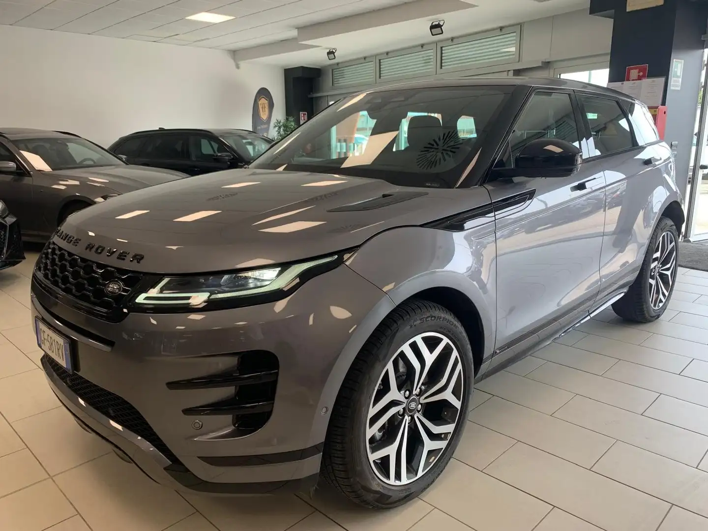 Land Rover Range Rover Evoque Range Rover Evoque 2.0d R-Dynamic SE IMPECCABILE Grigio - 1