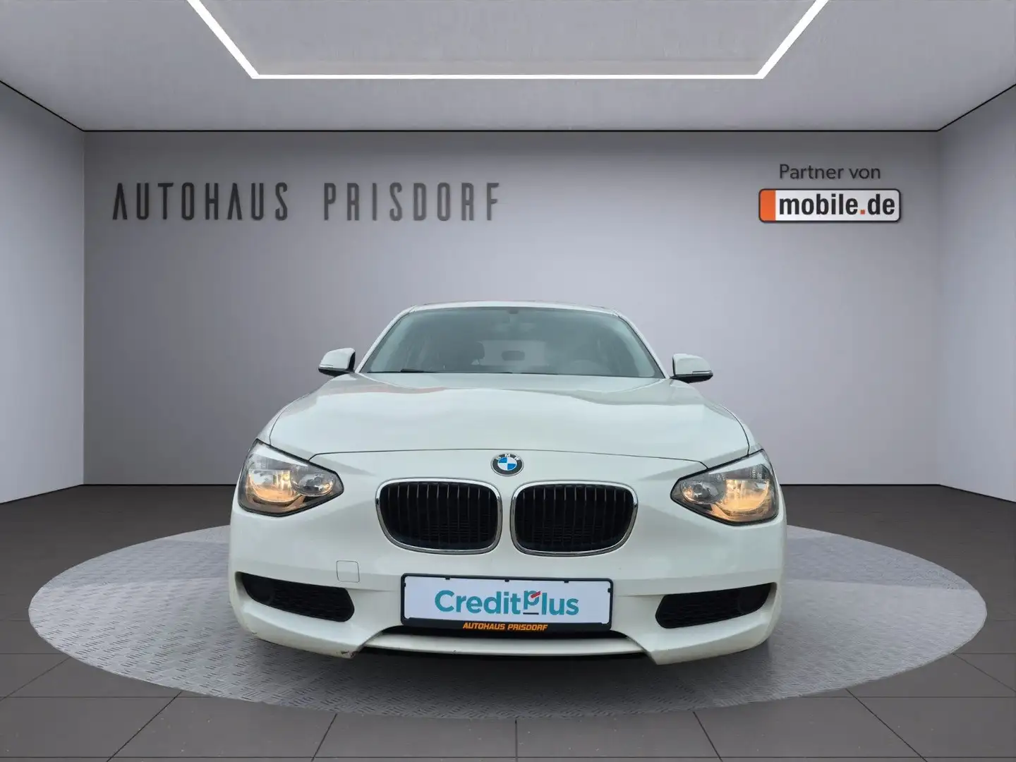 BMW 114 i Lim. 5-trg. Klima/PDC/Sitzheizung Bianco - 2