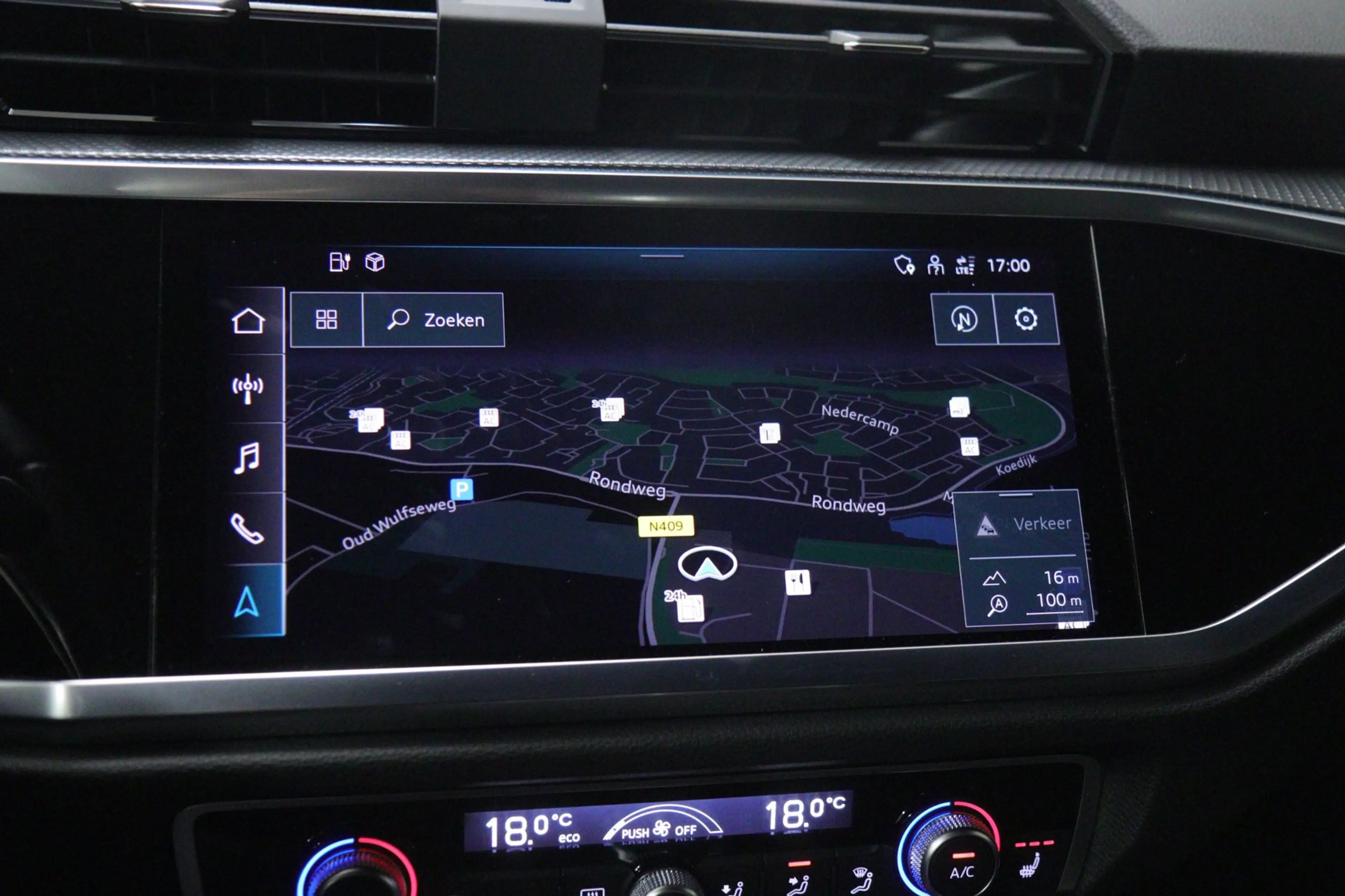 Audi Q3 Sportback 45 TFSI e S Edition 3X S-Line /PANO/KEYL — photo 48