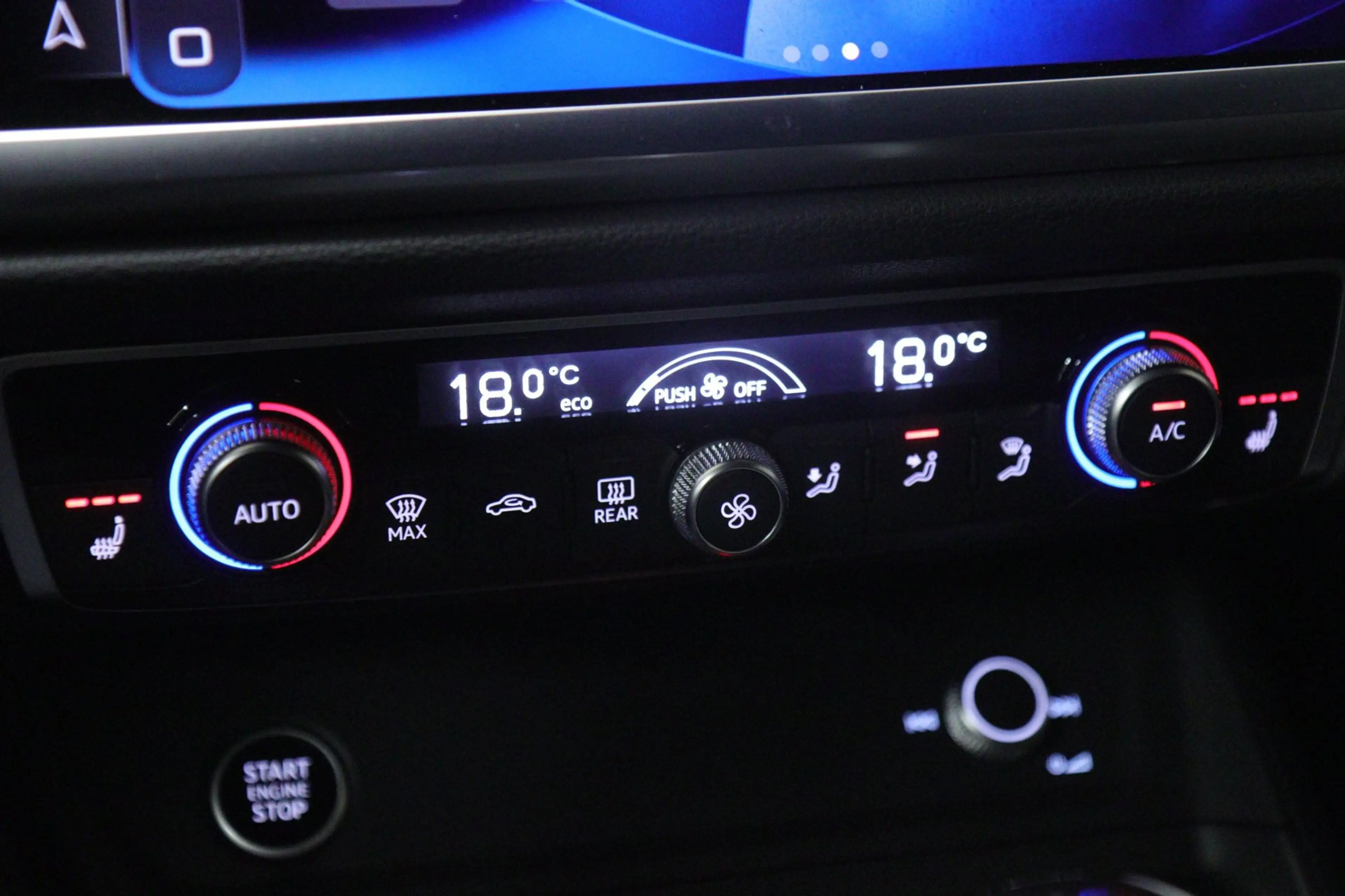 Audi Q3 Sportback 45 TFSI e S Edition 3X S-Line /PANO/KEYL — photo 25
