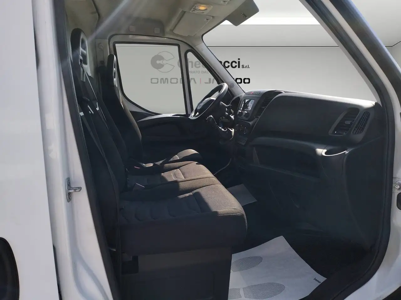 2020 Iveco Daily Daily 35S12V 2.3 HPT PM-TM Furgone *iva esclusa*, photograph 10