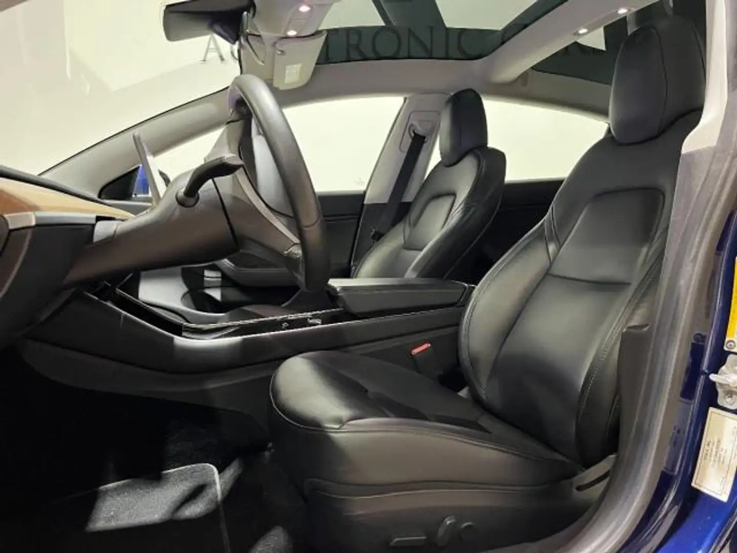 Tesla Model 3 Tracción trasera Autonomía estándar plus Azul - 2
