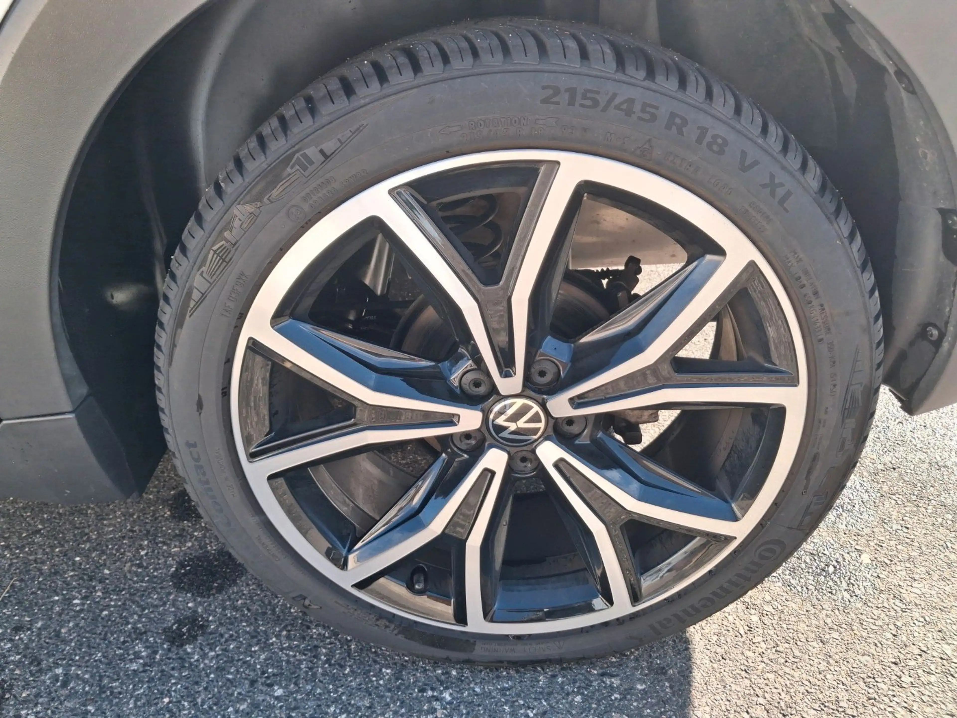 Volkswagen T-Cross 1.5 TSI DSG Style AHK+LED+KAMERA+ACC — photo 27