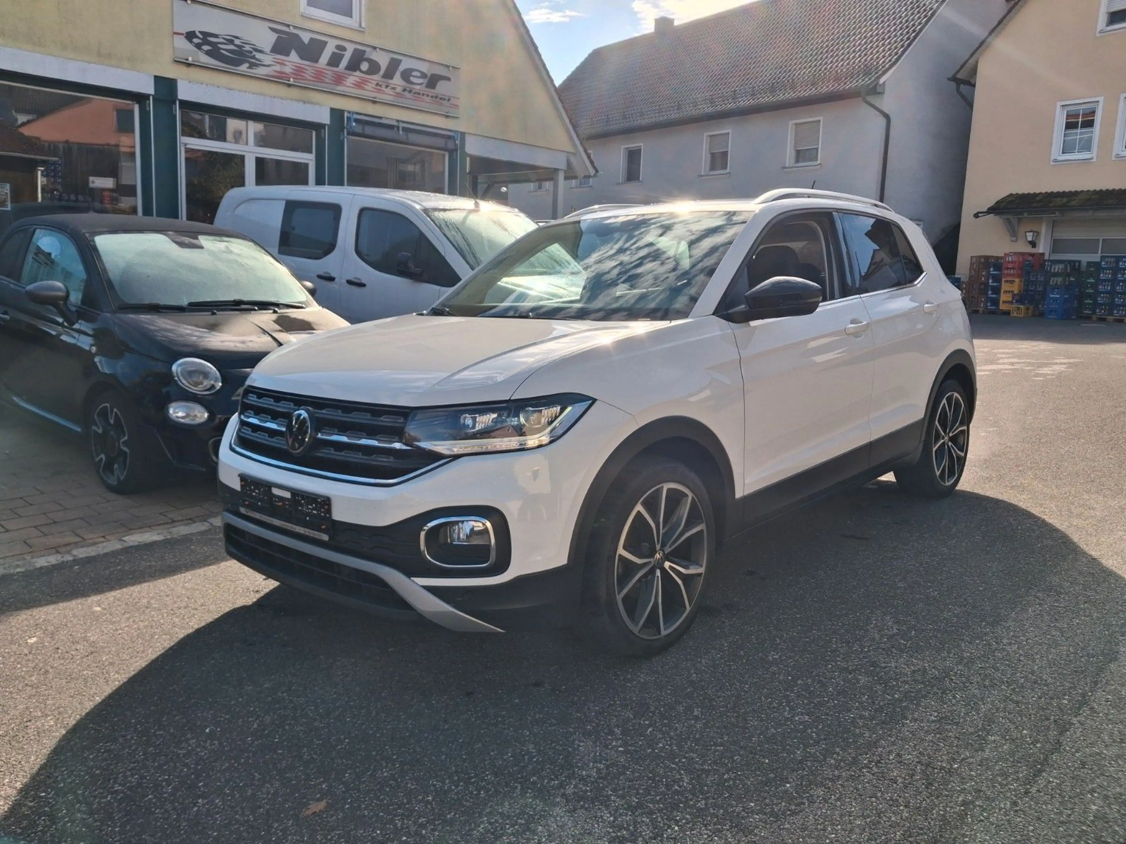 Volkswagen T-Cross 1.5 TSI DSG Style AHK+LED+KAMERA+ACC