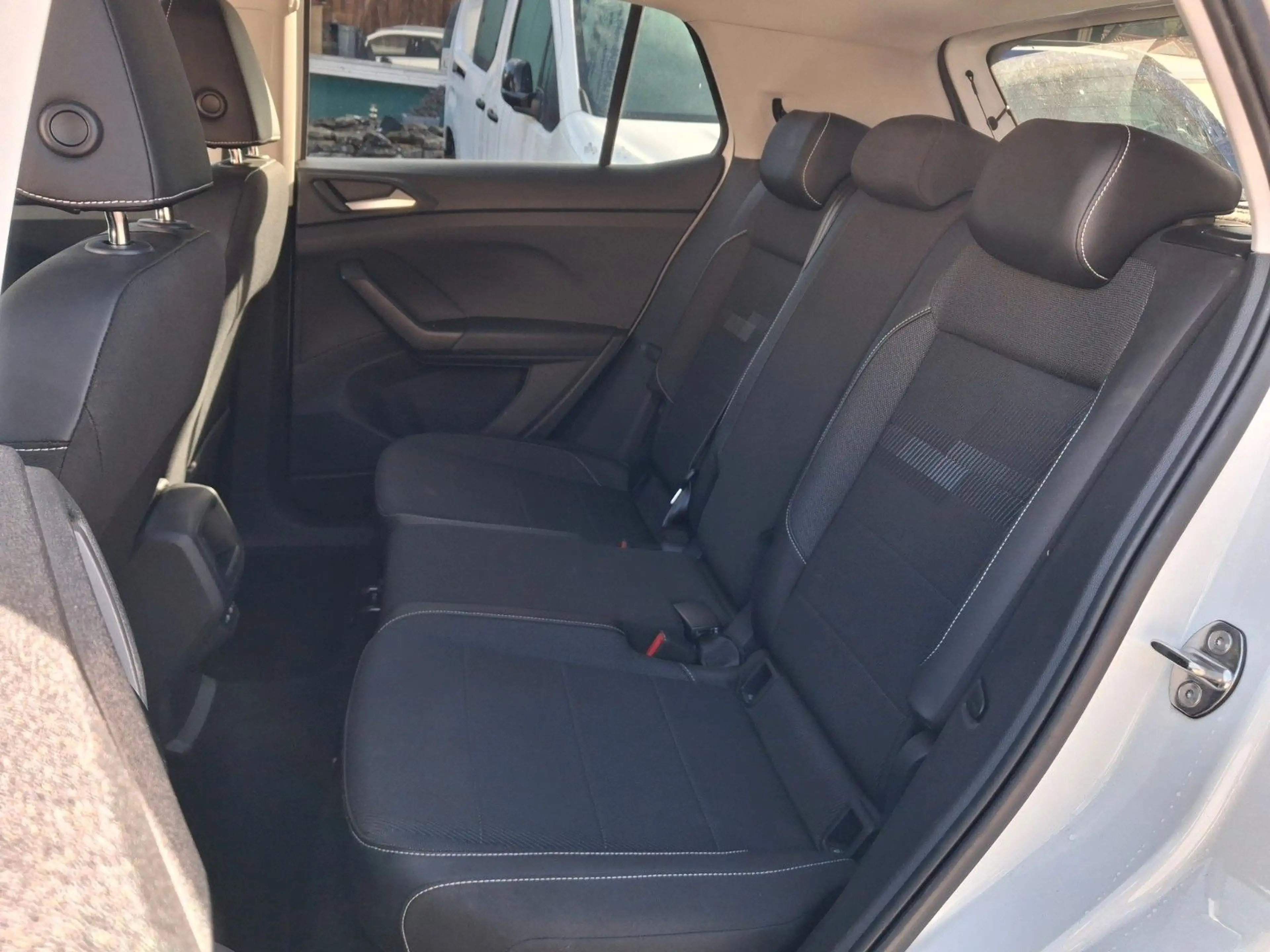 Volkswagen T-Cross 1.5 TSI DSG Style AHK+LED+KAMERA+ACC — photo 10