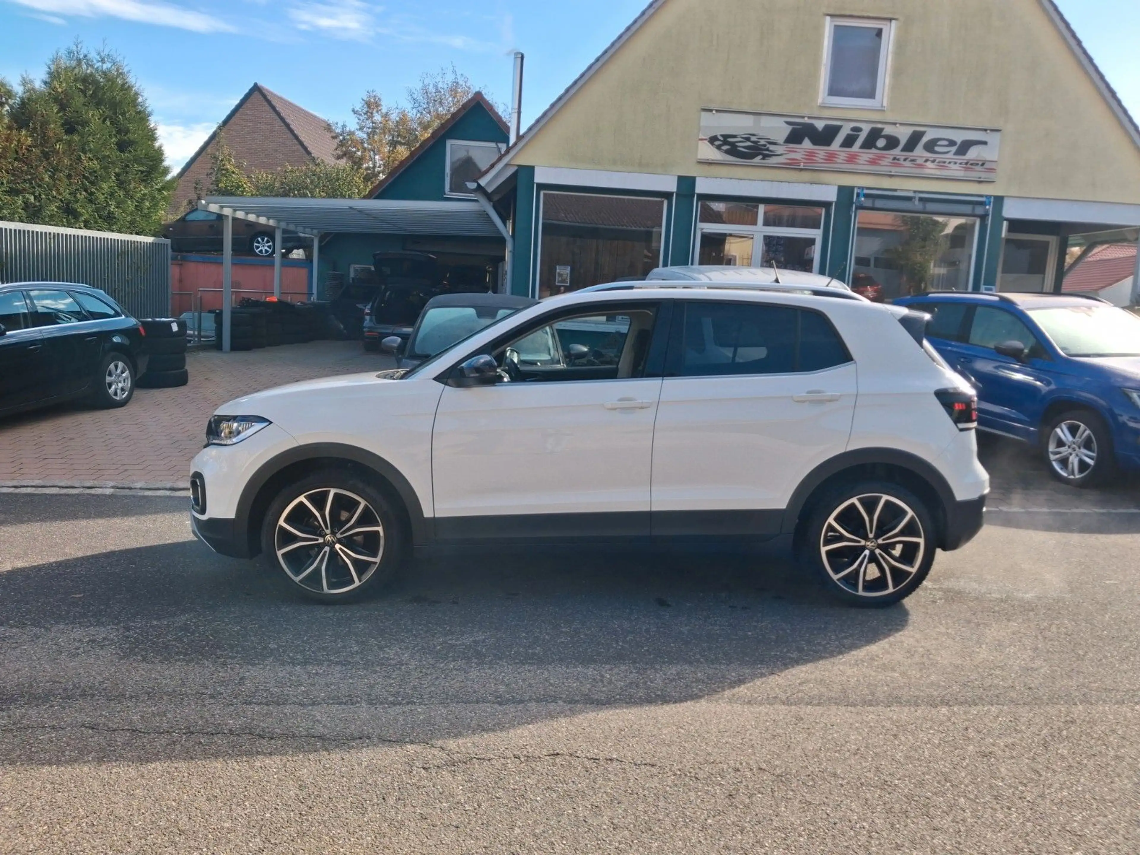 Volkswagen T-Cross 1.5 TSI DSG Style AHK+LED+KAMERA+ACC — photo 6