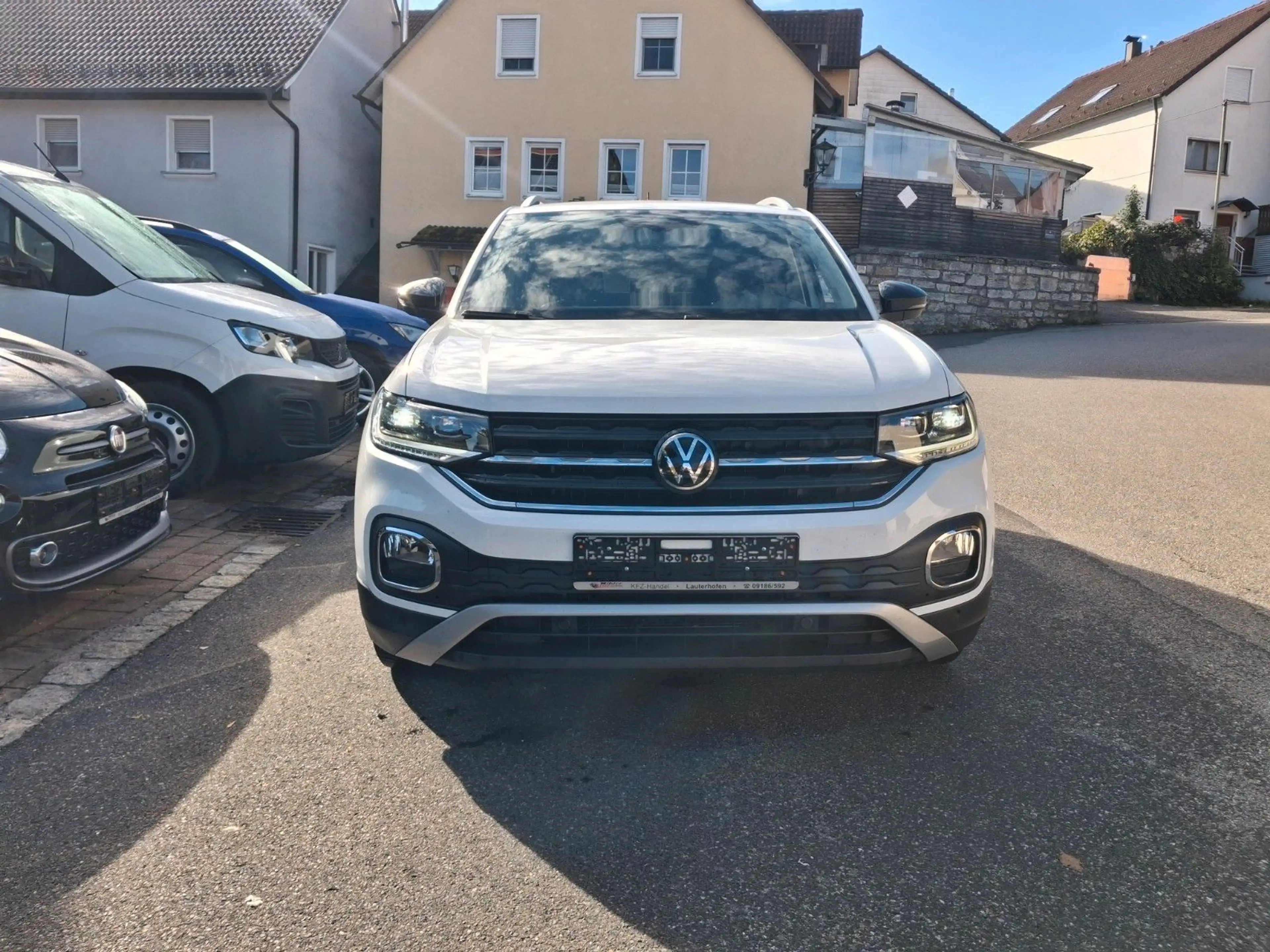 Volkswagen T-Cross 1.5 TSI DSG Style AHK+LED+KAMERA+ACC — photo 2