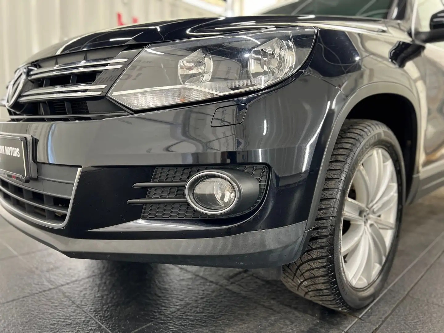 Volkswagen Tiguan 2.0TDI Sport&Style 4Motion/Tempo/AHK/SHZ Noir - 2