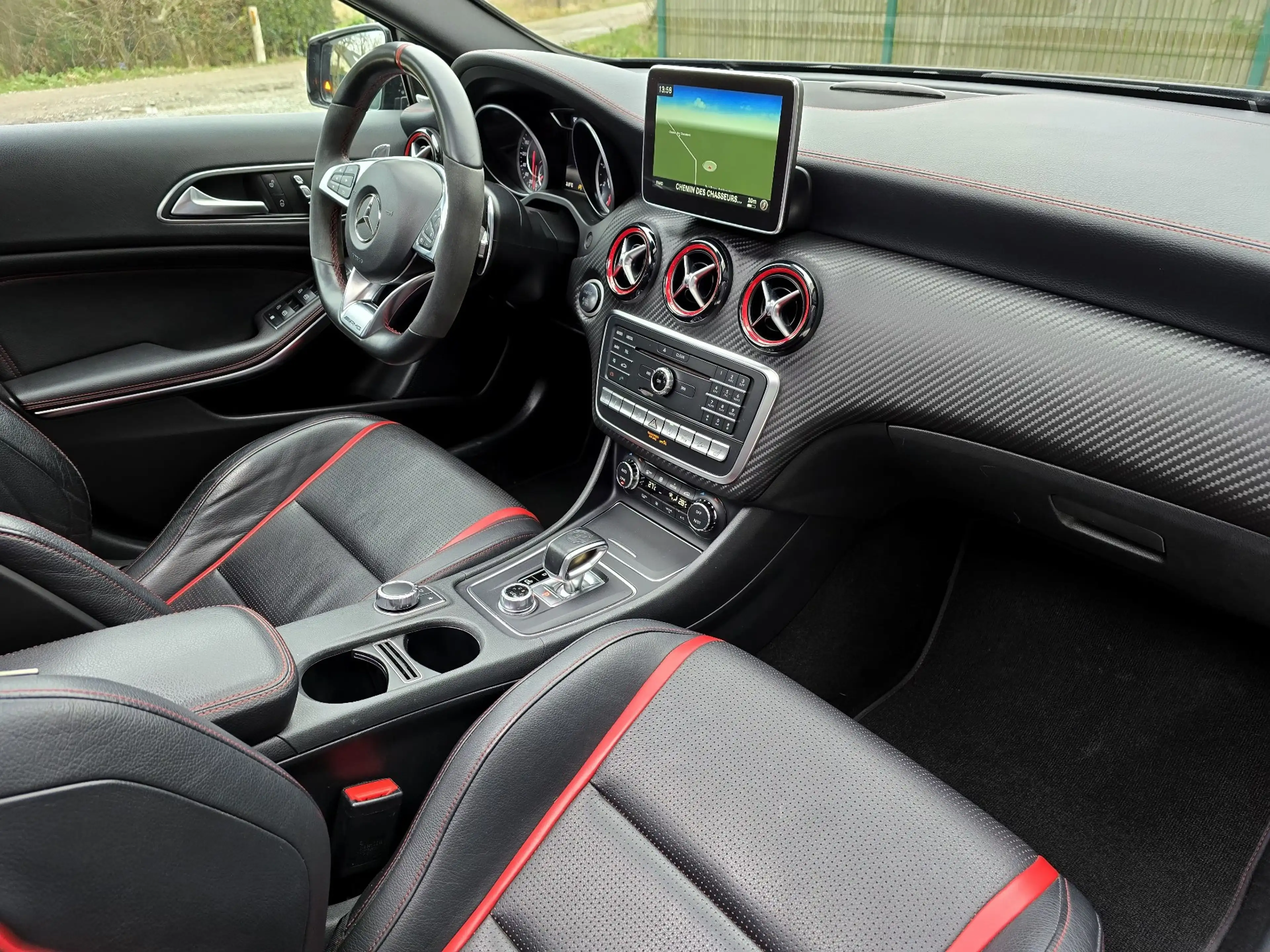 Mercedes-Benz A 45 AMG 4M (381ch) AERO PACK 2015 183.242km FACELIFT !! — photo 11