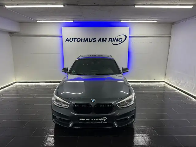 Bmw 120 i Aut LEDER LED 2xPDC NAV TEMPO SZHZ KEY WLAN
