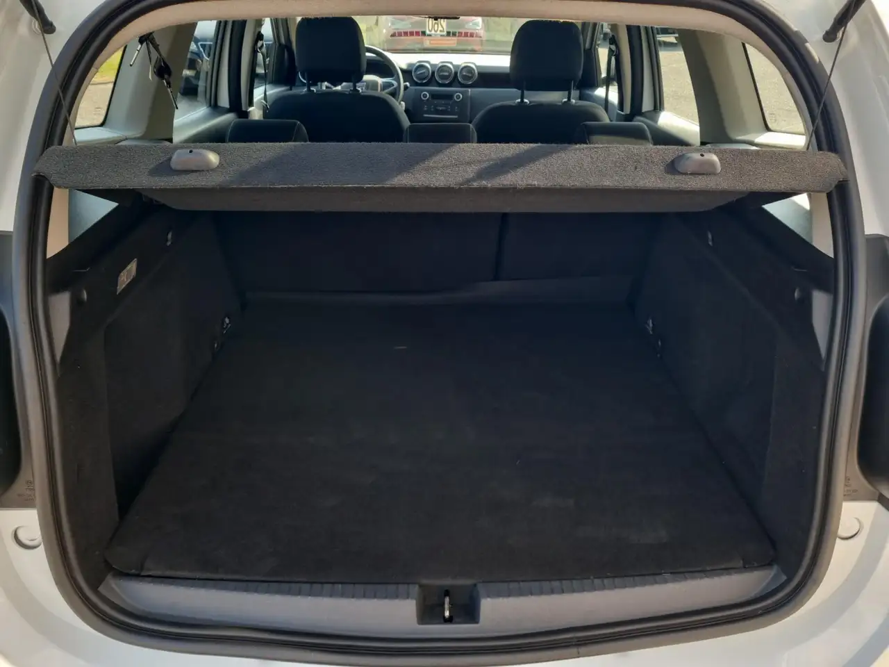 Dacia Duster — photo 23