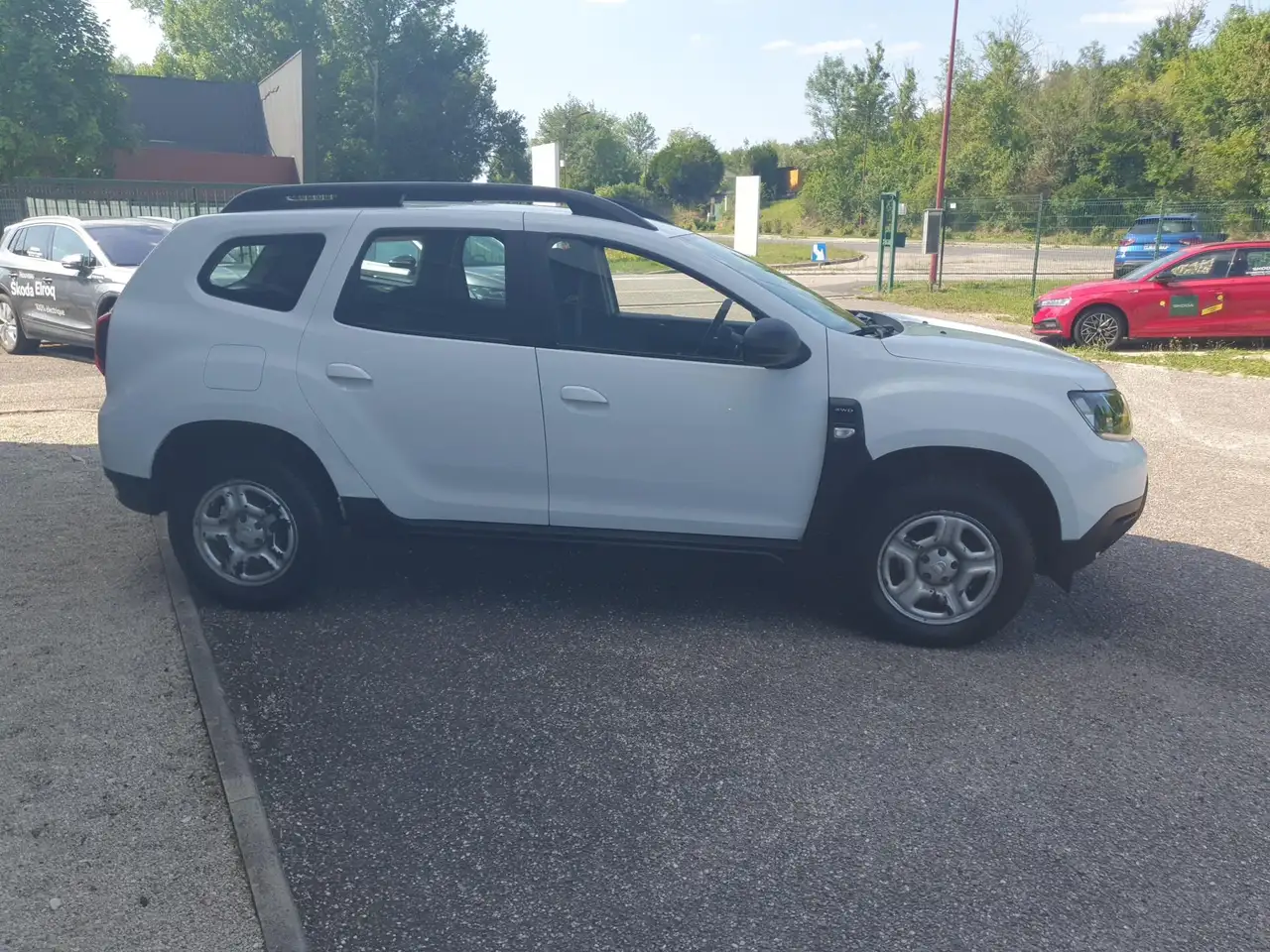Dacia Duster — photo 26