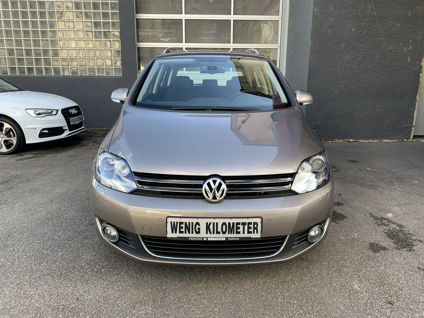 Volkswagen Golf Plus 1.4 TSI "Highline" *Xenon*PDC*SHZ*Alu*1. Hand* Braun - 2