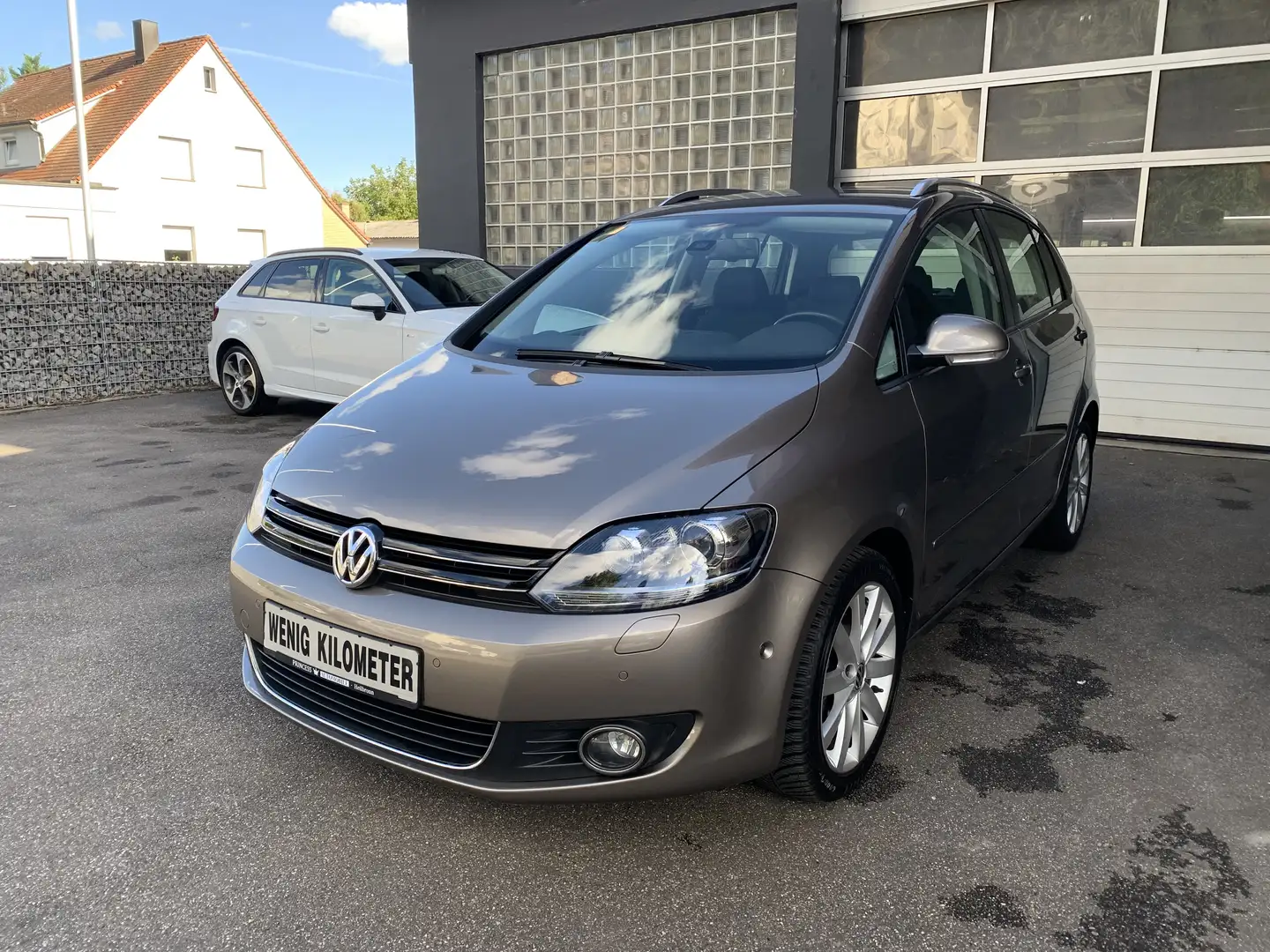 Volkswagen Golf Plus 1.4 TSI "Highline" *Xenon*PDC*SHZ*Alu*1. Hand* Braun - 1