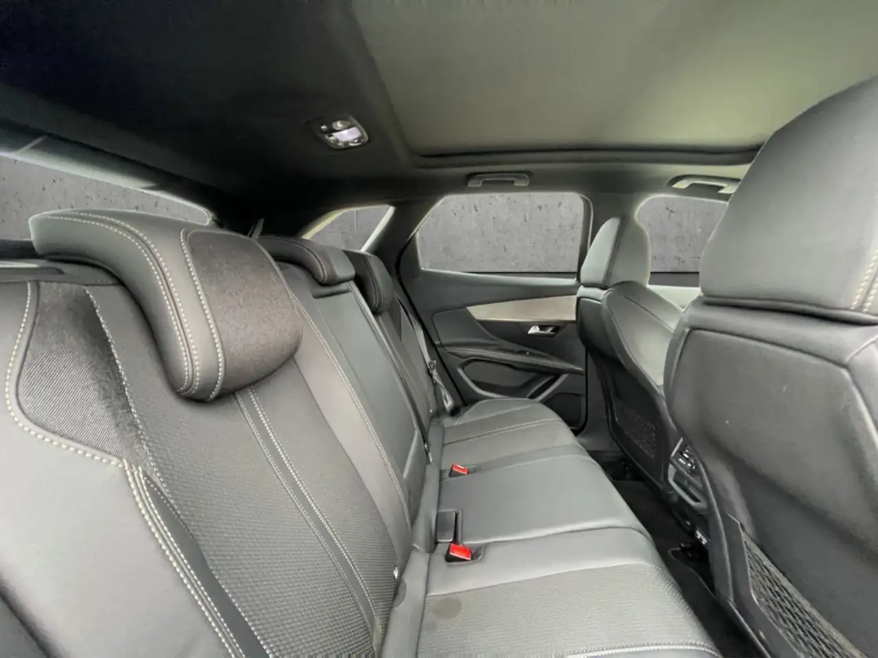 Peugeot 3008 GT PT 130 EAT8 PANO LED ACC Navi Digitales Cockpit, миниатюра 14