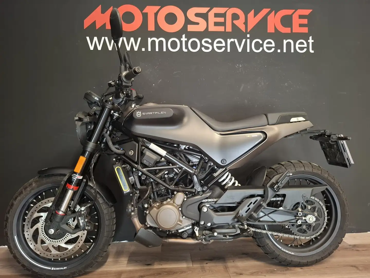 Husqvarna Svartpilen 125 Schwarz - 1