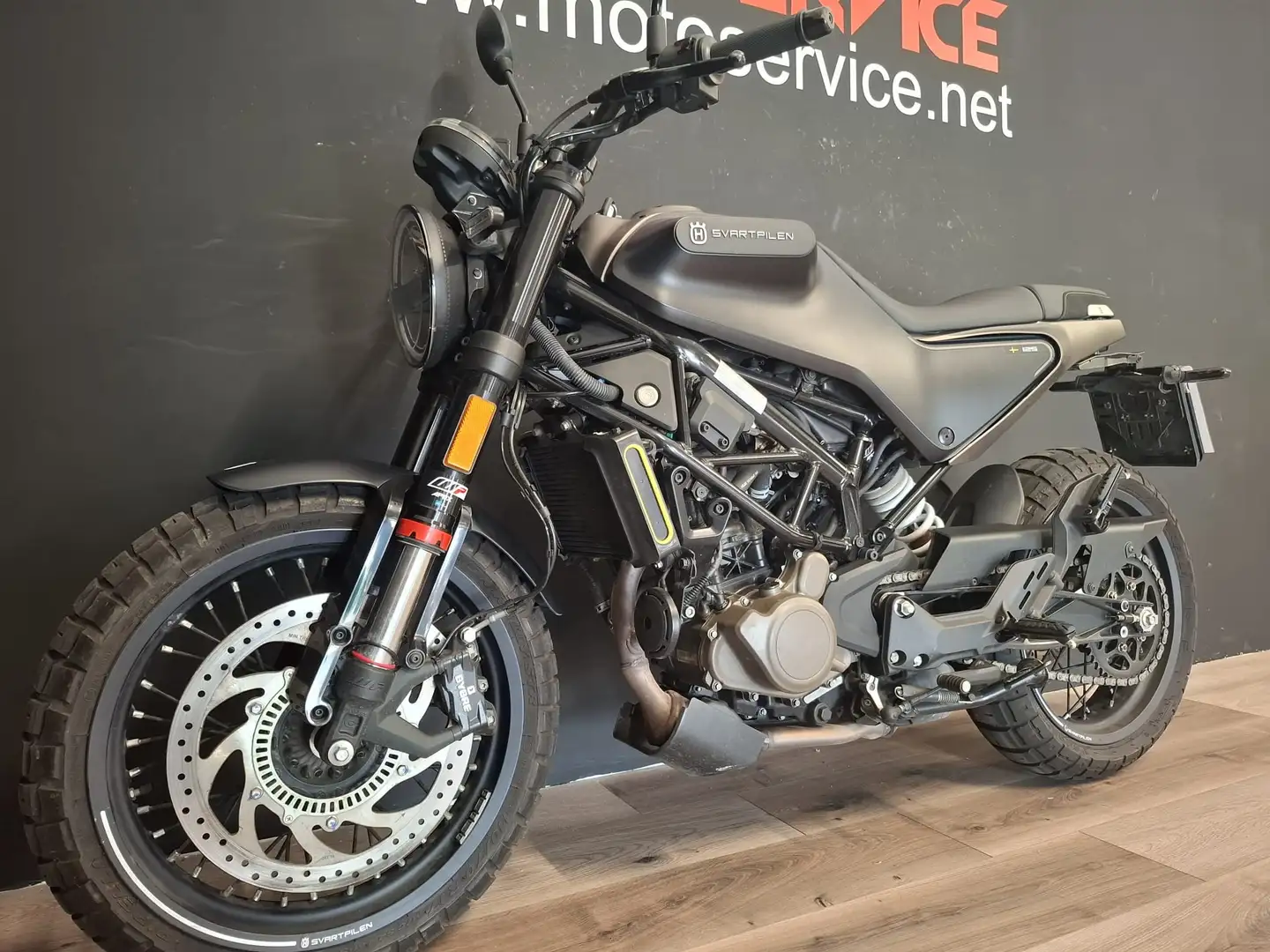 Husqvarna Svartpilen 125 Schwarz - 2