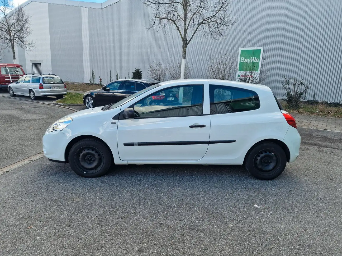 Renault Clio III YAHOO! Klima 8Fachbereift Neu Tuv Weiß - 2
