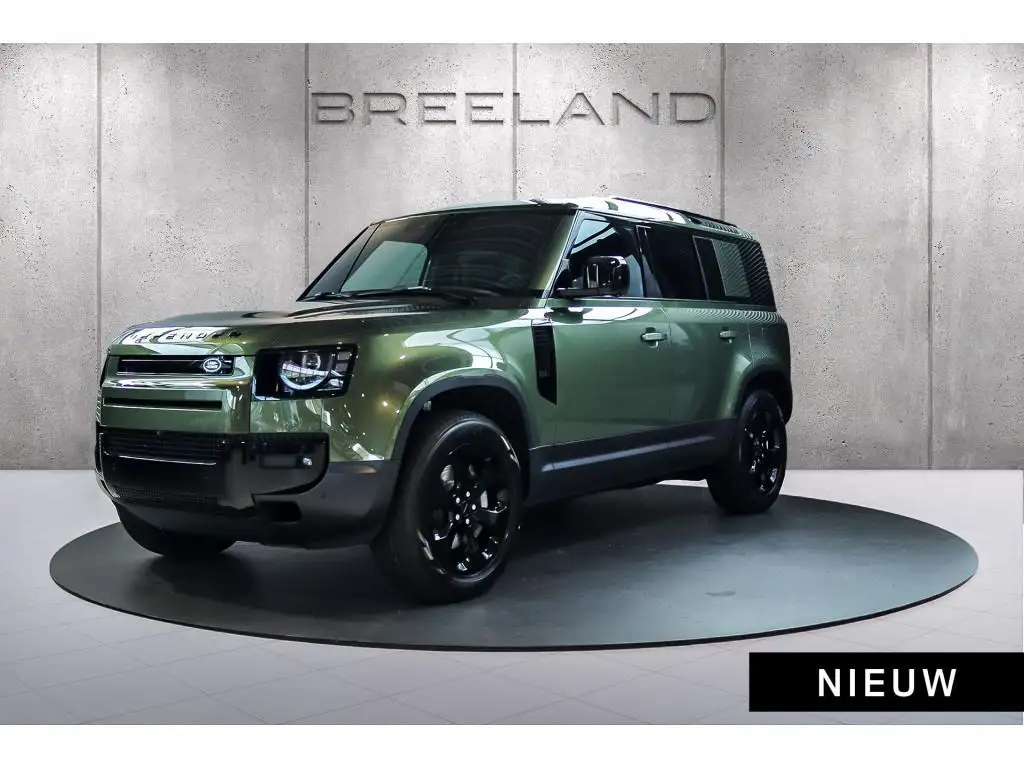 Land Rover Defender 2026 из Европы — купить под ключ
