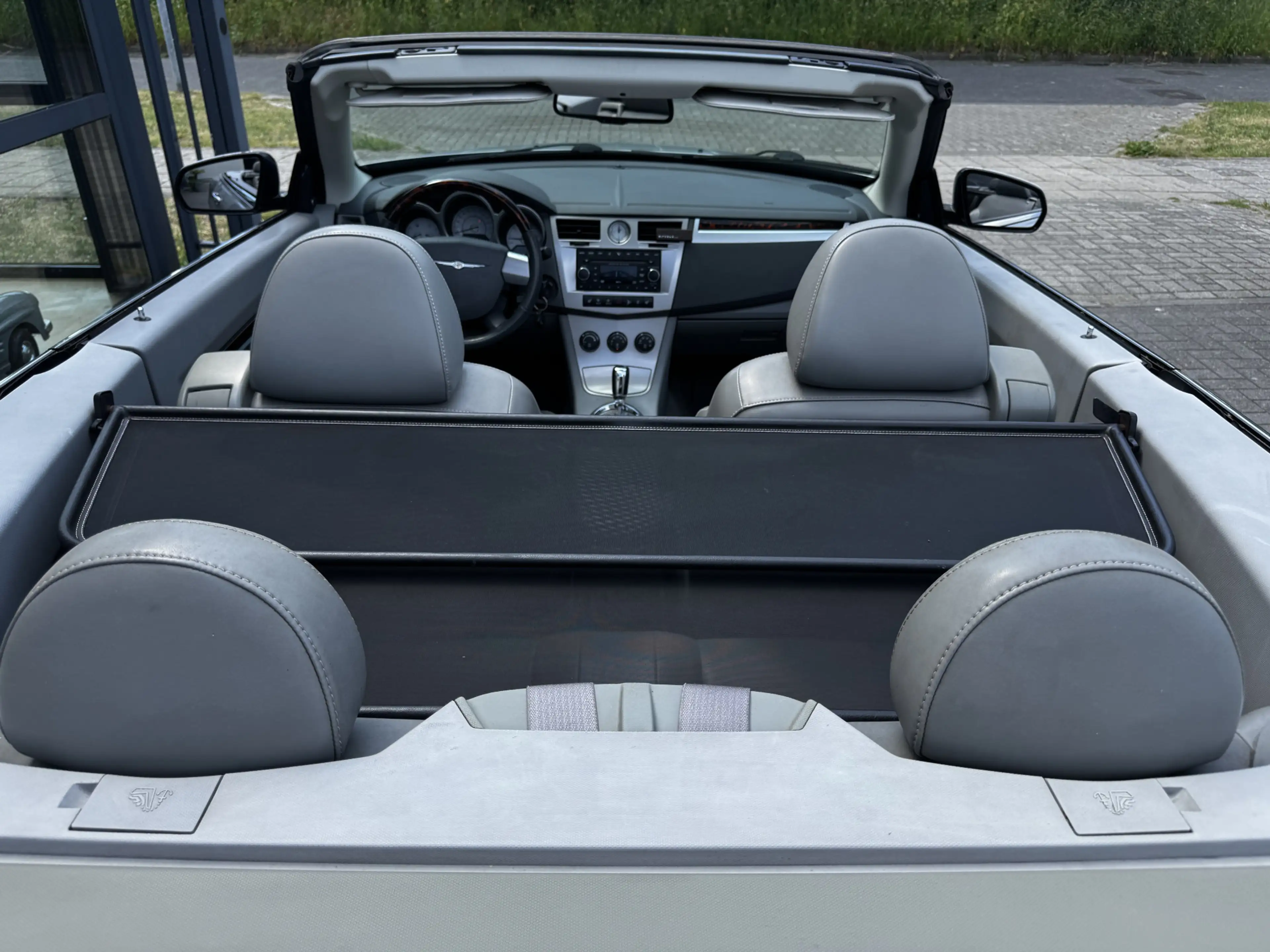 Chrysler Sebring Cabrio 2.7 Limited Business Edition — photo 9