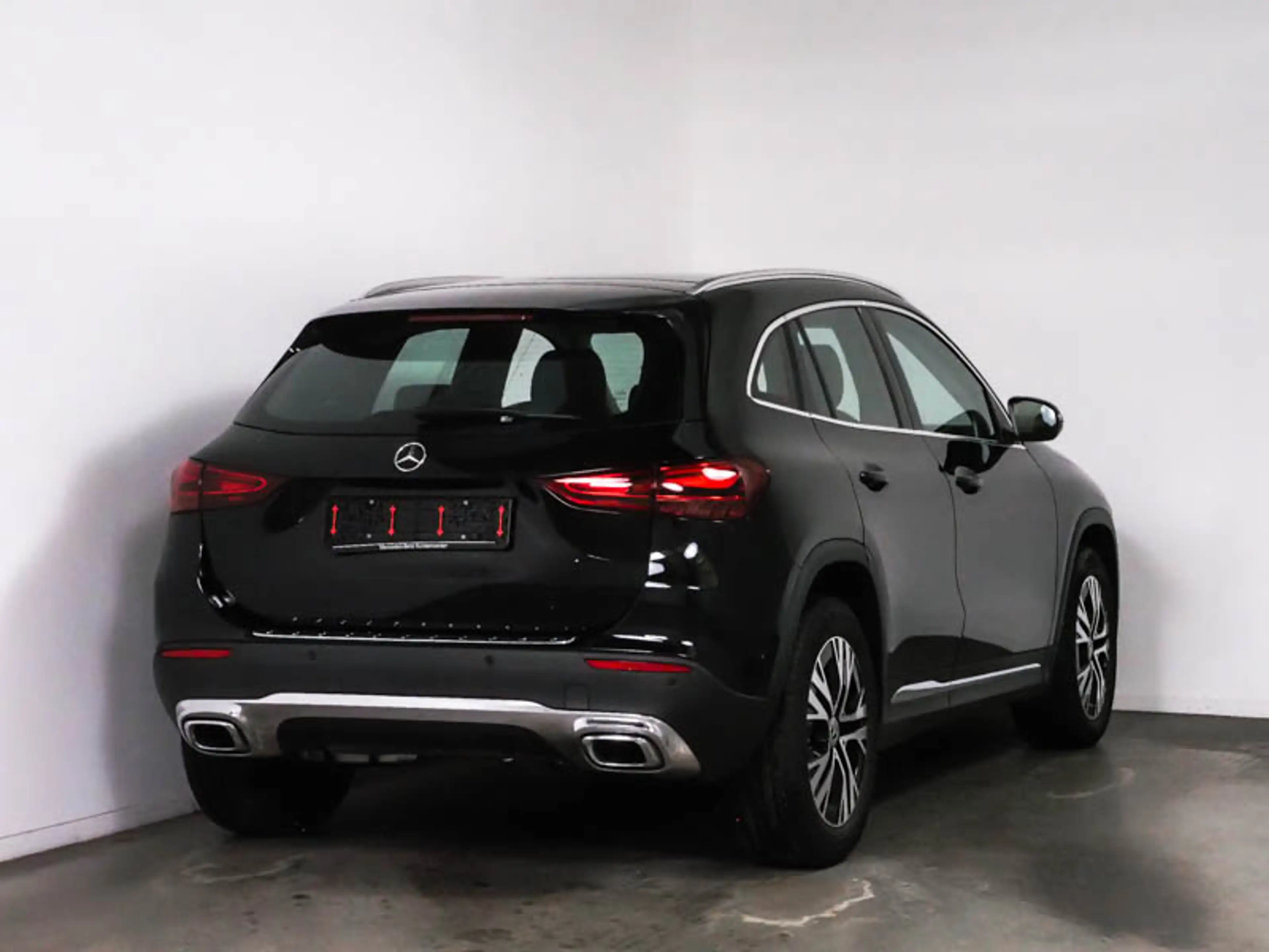Mercedes-Benz GLA 200 , PROGRESSIVE KAMERA PANO SPUR PDC SHD — photo 5