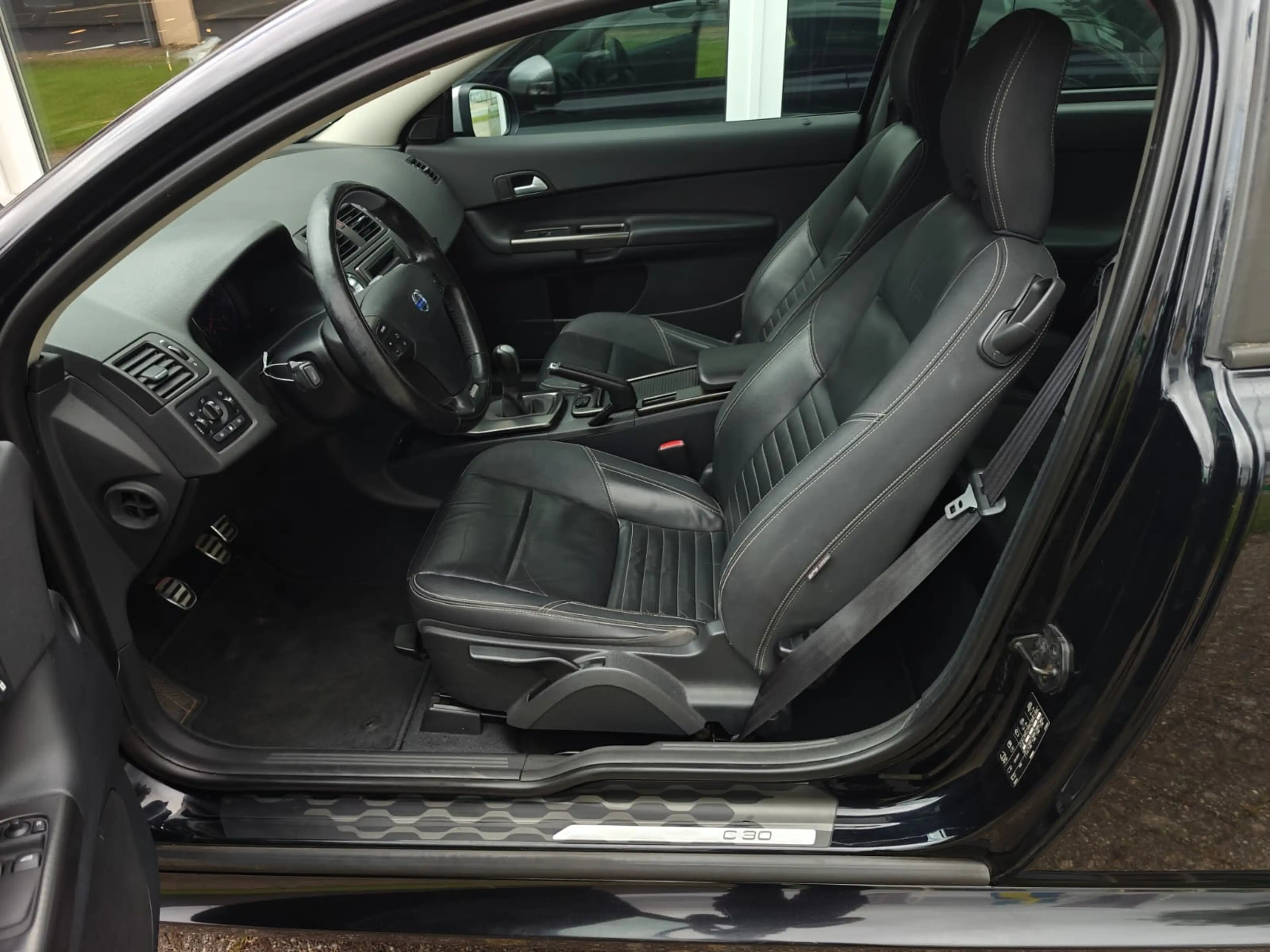 Volvo C30 1.6 R-Edition | Leer | Clima | — photo 10