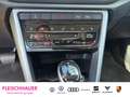 Volkswagen T-Roc TSI DSG VC SHZ LED Apple CarPlay Android Auto 2-Zo Zwart - thumbnail 17
