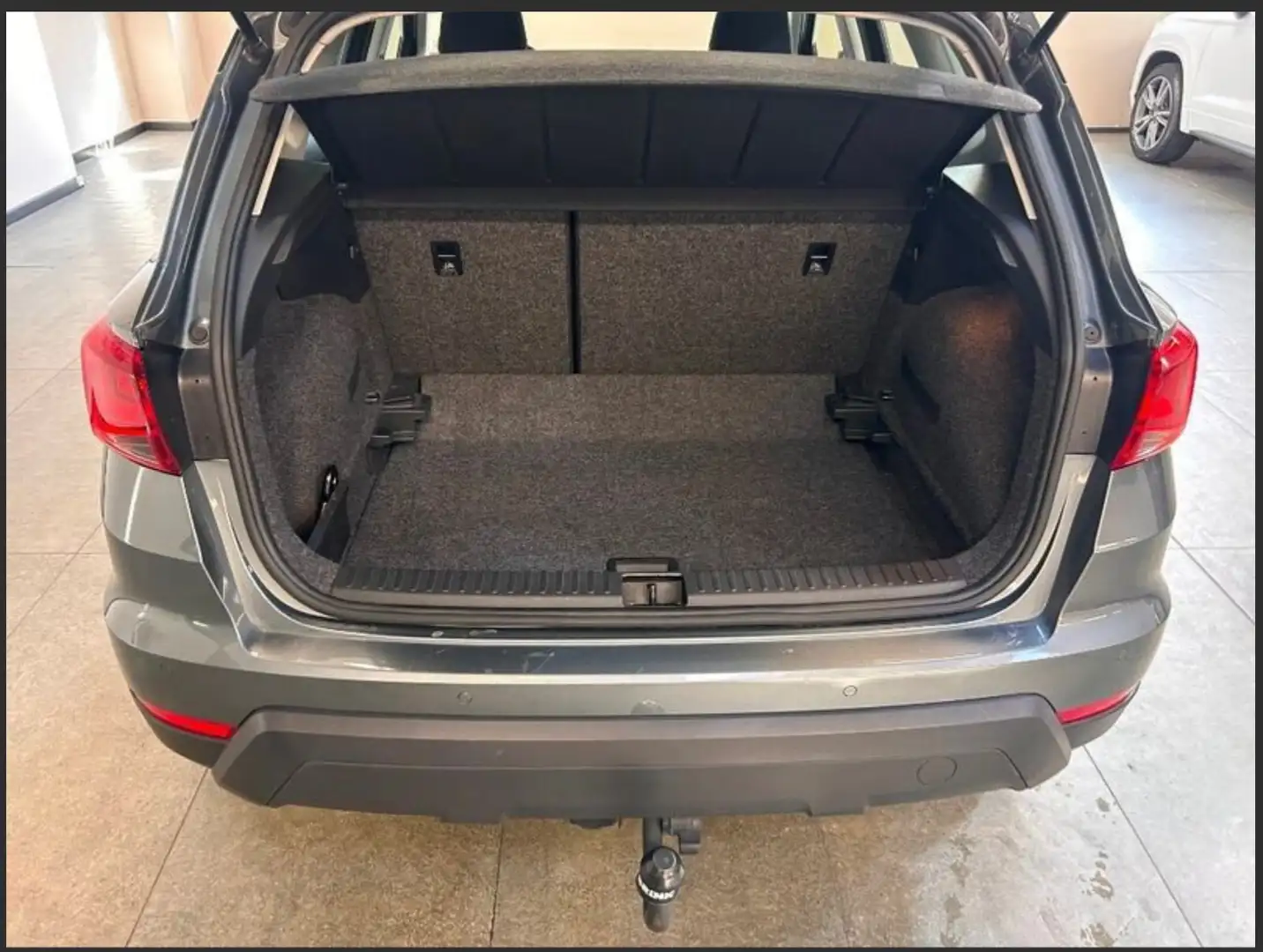 SEAT Ateca Ateca 1.0 tsi Reference Argento - 2
