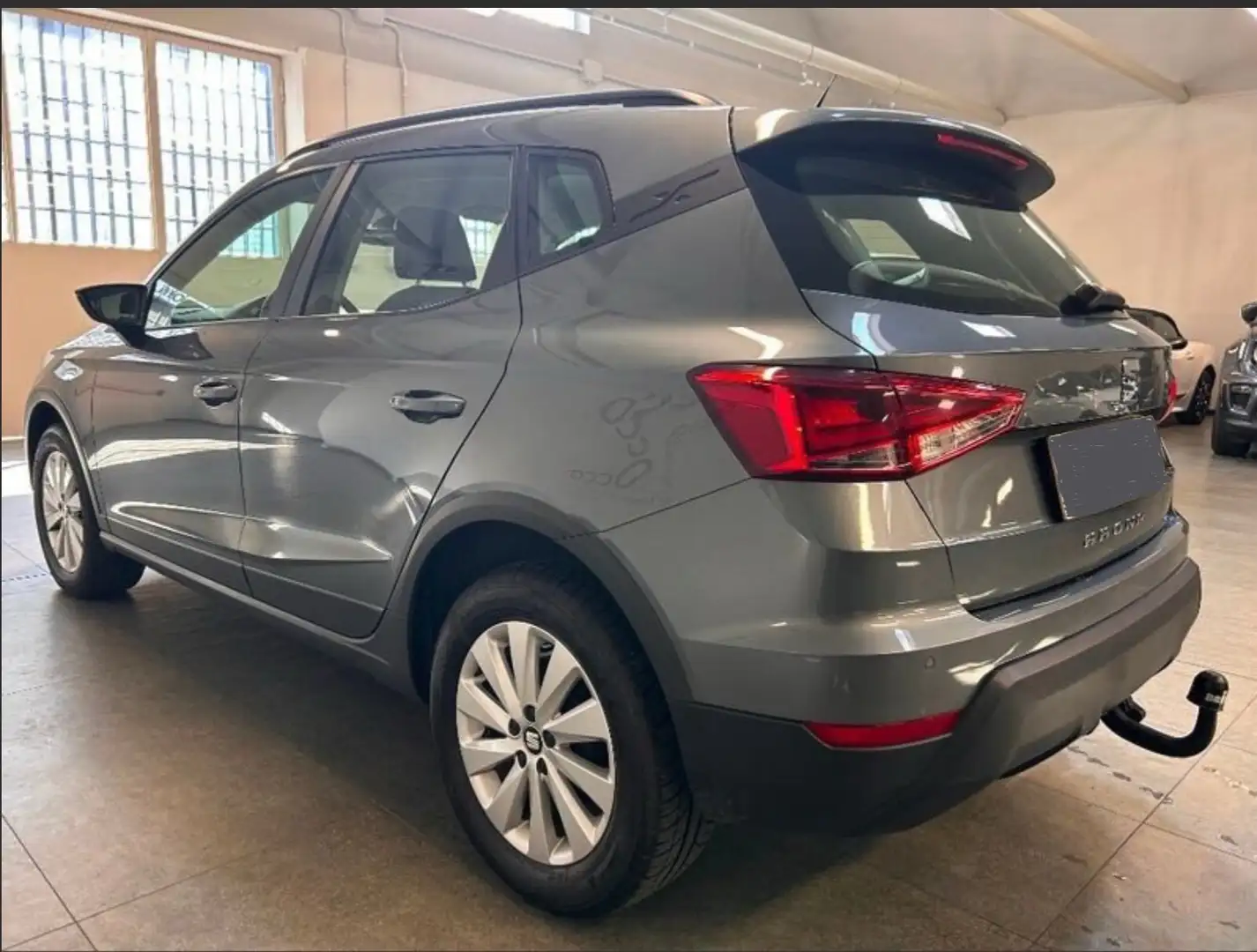 SEAT Ateca Ateca 1.0 tsi Reference Argento - 1