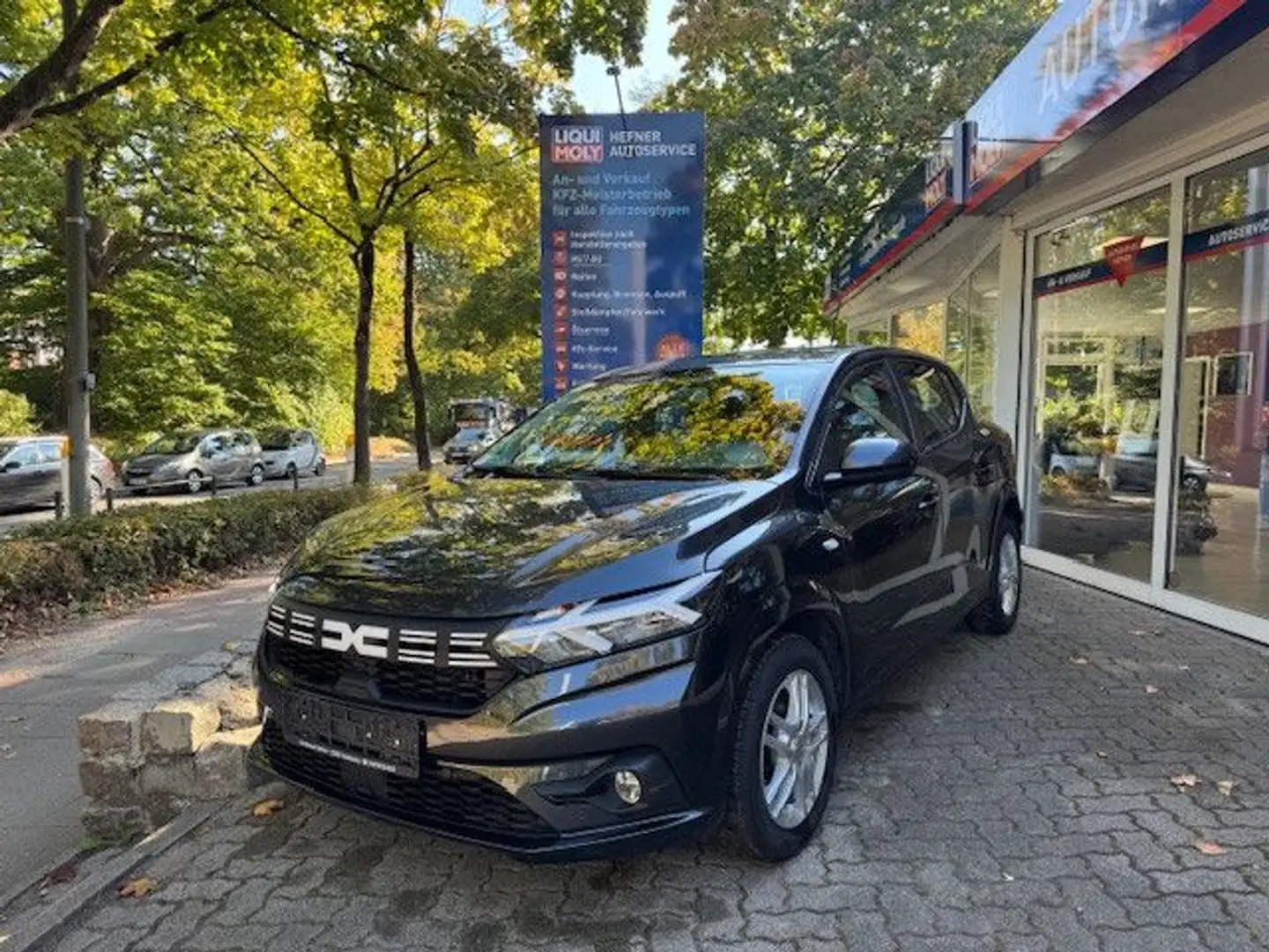 Dacia Sandero III Expression*NAVI*ALU*TÜV NEU*INSP.NEU Grau - 1