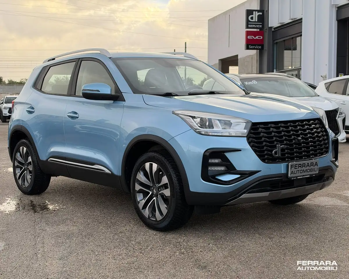 DR Automobiles DR5.0