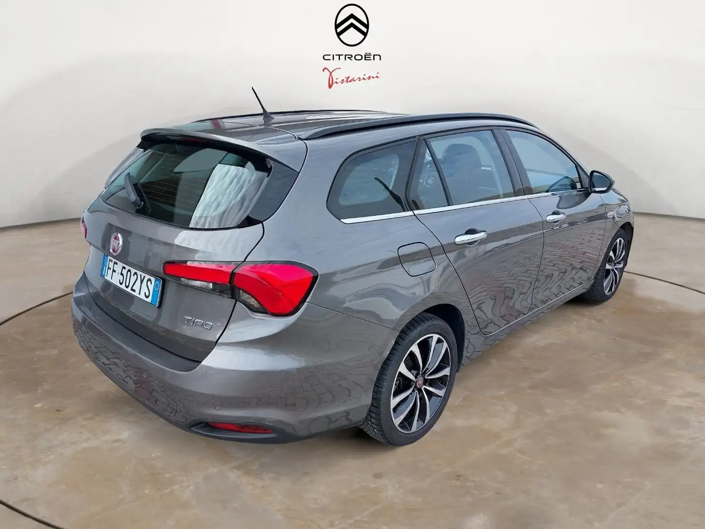 Fiat Tipo 1.6 Mjt 120cv DPF E6B Lounge S.W. Gris - 2
